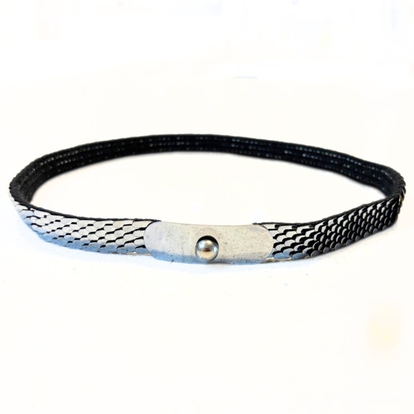 Vintage Silver Stretch Belt with Clasp One Size - Picture 2 of 5